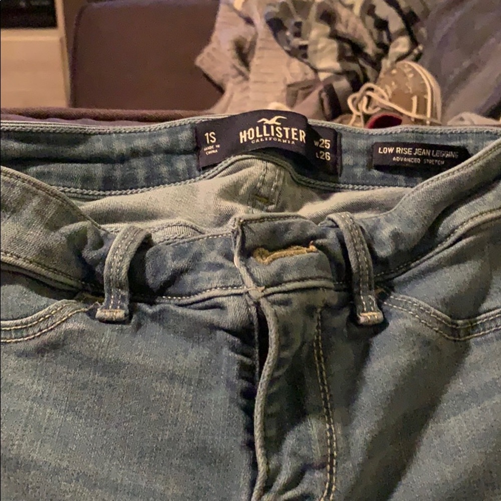 Low rise jeans.
